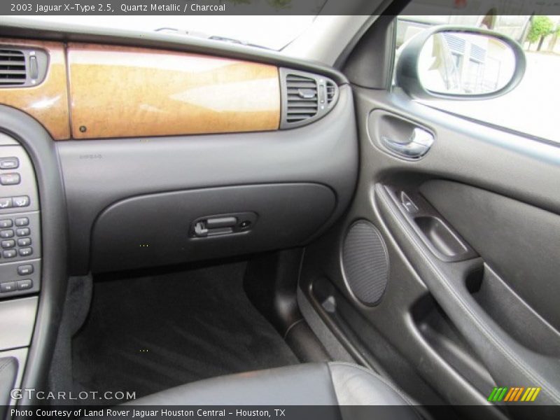 Quartz Metallic / Charcoal 2003 Jaguar X-Type 2.5