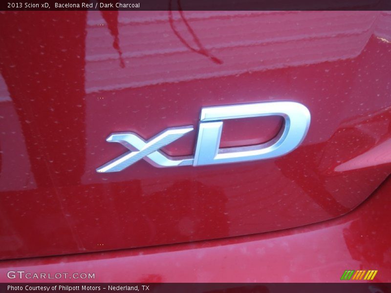  2013 xD  Logo