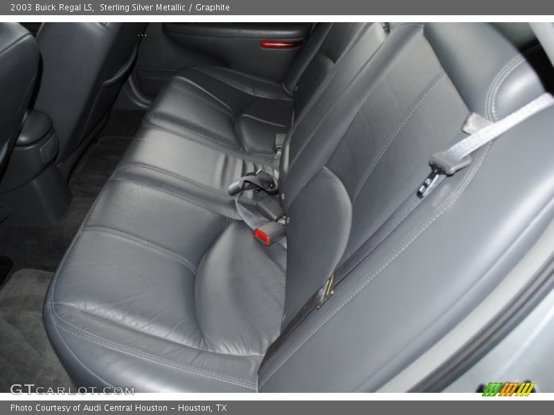 Sterling Silver Metallic / Graphite 2003 Buick Regal LS