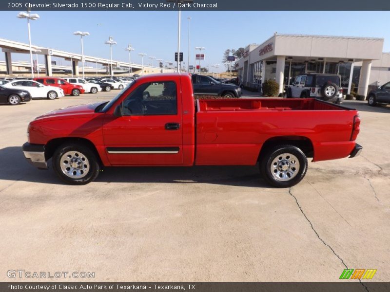 Victory Red / Dark Charcoal 2005 Chevrolet Silverado 1500 Regular Cab