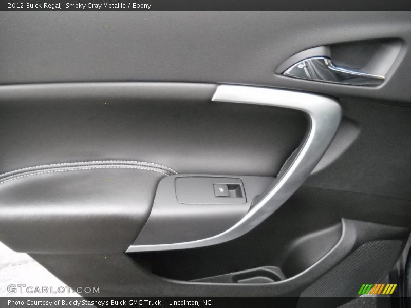 Smoky Gray Metallic / Ebony 2012 Buick Regal