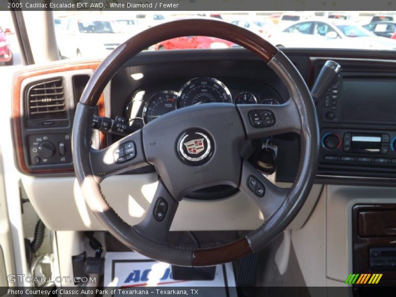 White Diamond / Pewter 2005 Cadillac Escalade EXT AWD