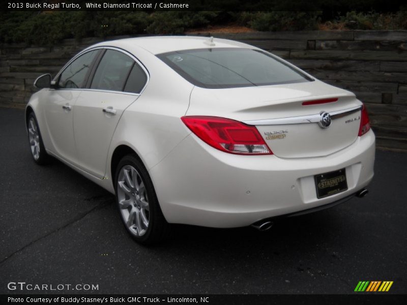 White Diamond Tricoat / Cashmere 2013 Buick Regal Turbo