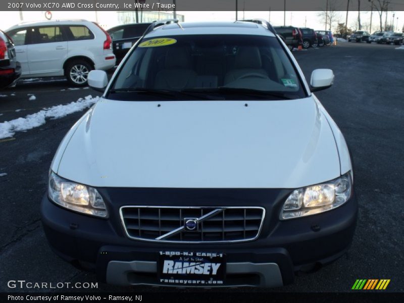 Ice White / Taupe 2007 Volvo XC70 AWD Cross Country