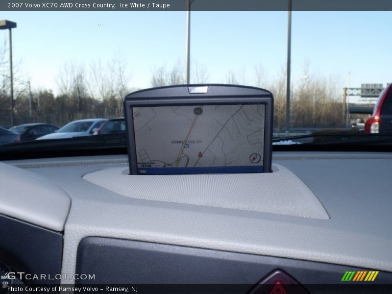 Ice White / Taupe 2007 Volvo XC70 AWD Cross Country