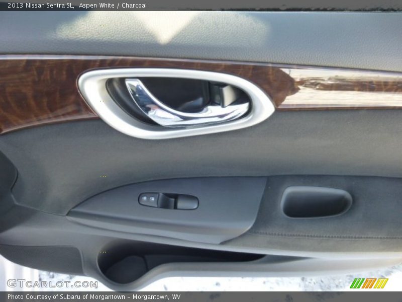 Aspen White / Charcoal 2013 Nissan Sentra SL