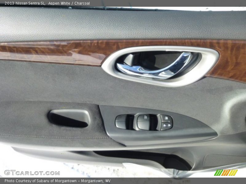 Aspen White / Charcoal 2013 Nissan Sentra SL