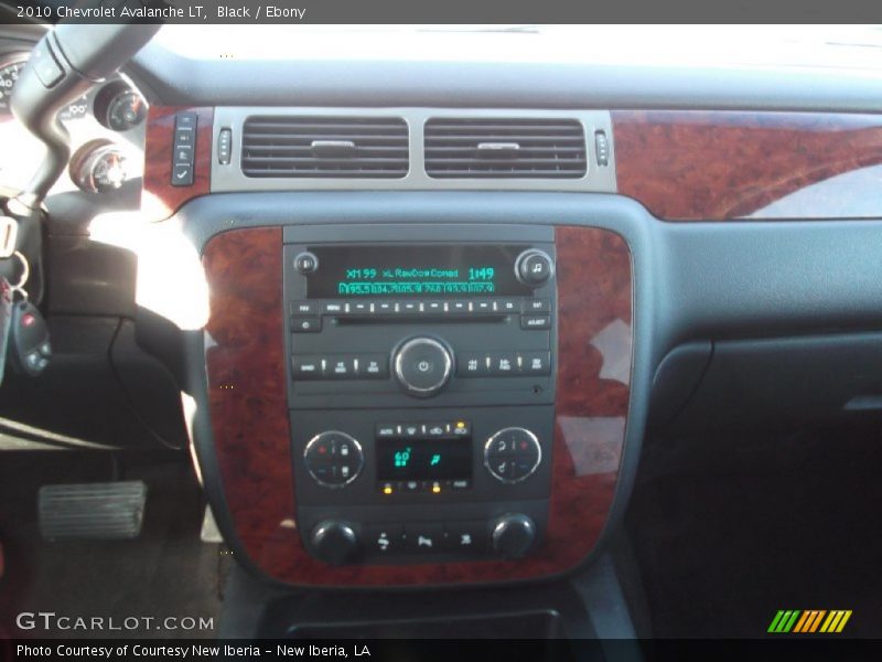Black / Ebony 2010 Chevrolet Avalanche LT