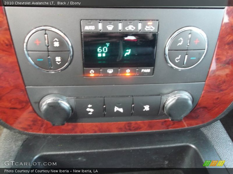 Black / Ebony 2010 Chevrolet Avalanche LT