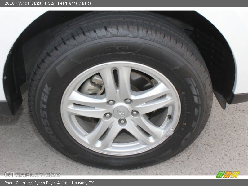 Pearl White / Beige 2010 Hyundai Santa Fe GLS