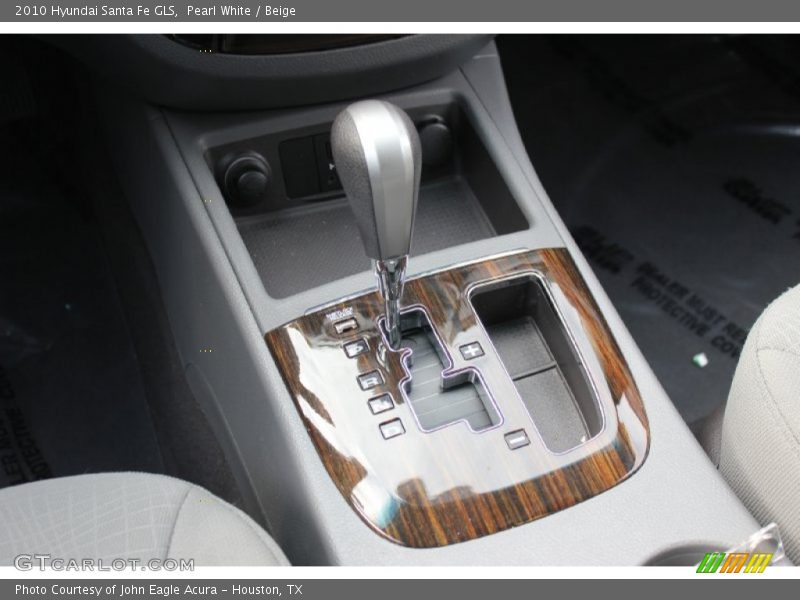 Pearl White / Beige 2010 Hyundai Santa Fe GLS