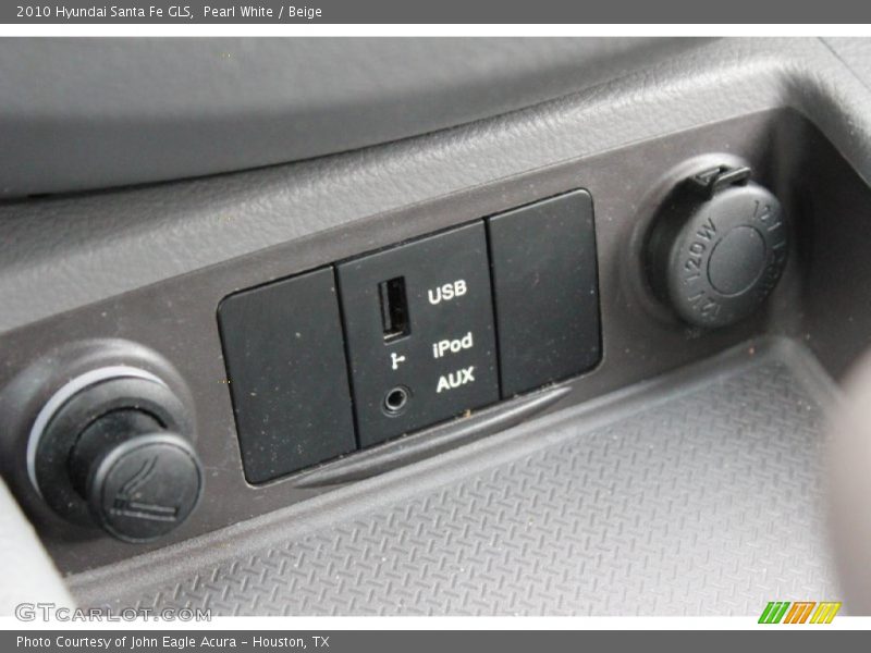 Pearl White / Beige 2010 Hyundai Santa Fe GLS