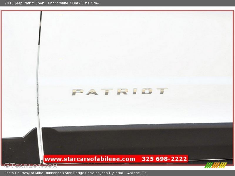 Bright White / Dark Slate Gray 2013 Jeep Patriot Sport