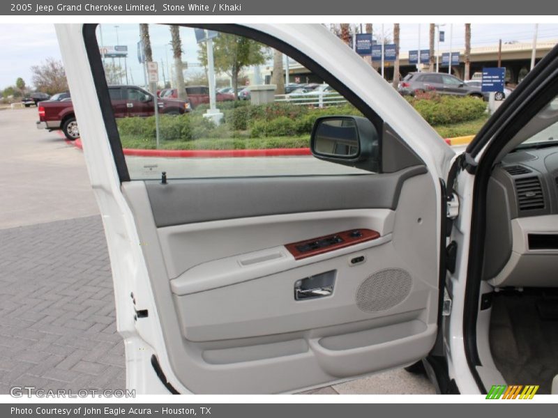 Stone White / Khaki 2005 Jeep Grand Cherokee Limited