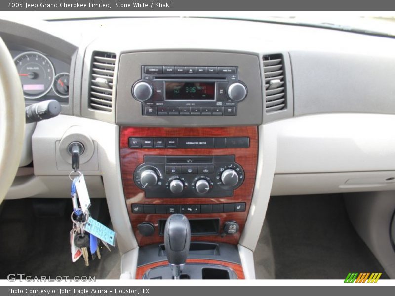 Stone White / Khaki 2005 Jeep Grand Cherokee Limited