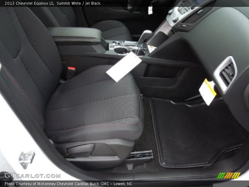 Summit White / Jet Black 2013 Chevrolet Equinox LS