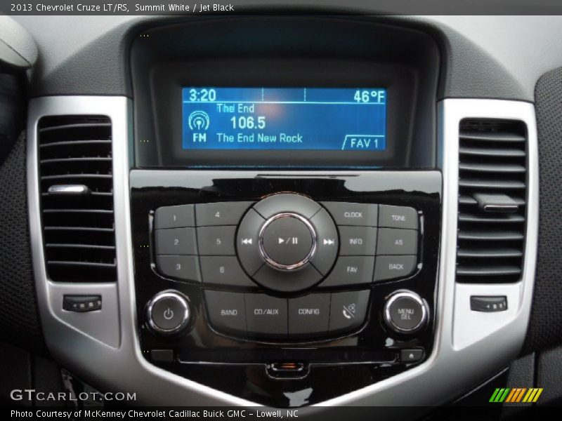 Summit White / Jet Black 2013 Chevrolet Cruze LT/RS