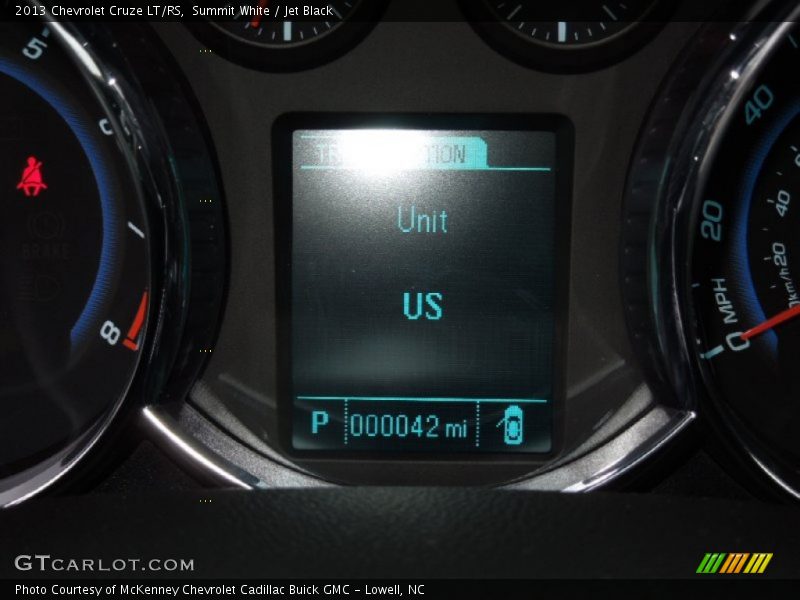 Summit White / Jet Black 2013 Chevrolet Cruze LT/RS