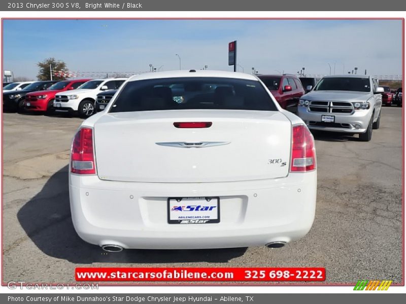 Bright White / Black 2013 Chrysler 300 S V8