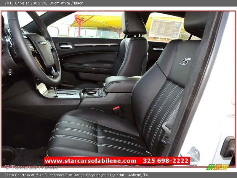 Bright White / Black 2013 Chrysler 300 S V8