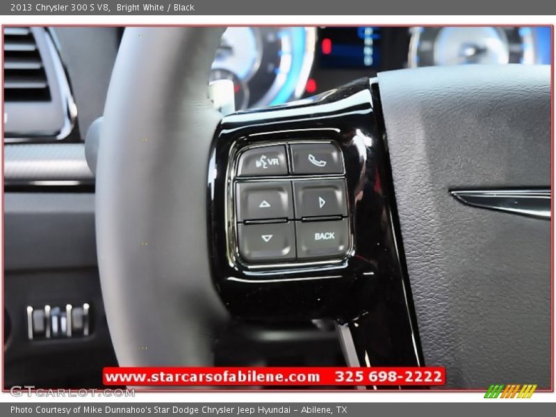 Bright White / Black 2013 Chrysler 300 S V8