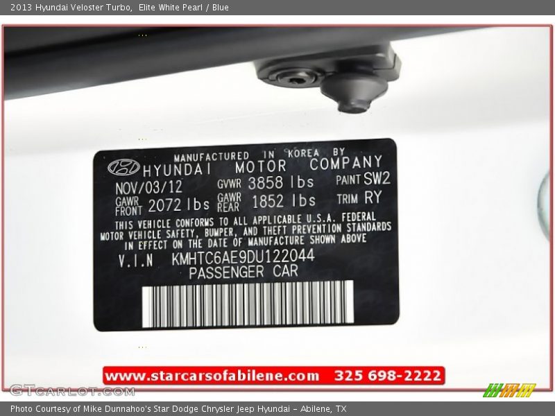 Elite White Pearl / Blue 2013 Hyundai Veloster Turbo