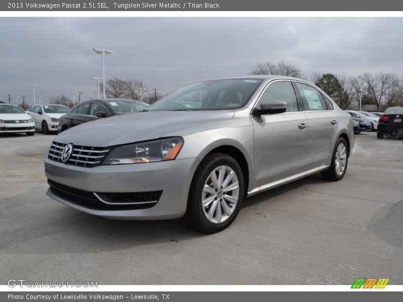 Tungsten Silver Metallic / Titan Black 2013 Volkswagen Passat 2.5L SEL