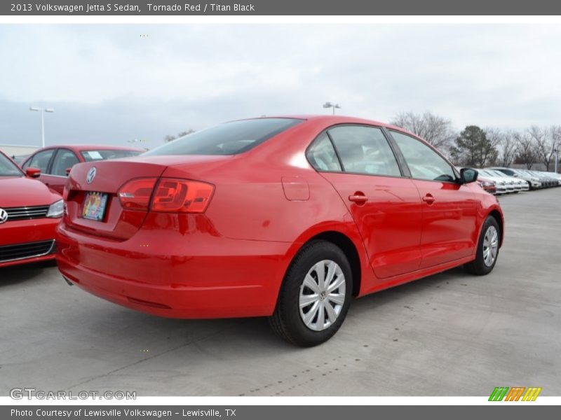 Tornado Red / Titan Black 2013 Volkswagen Jetta S Sedan