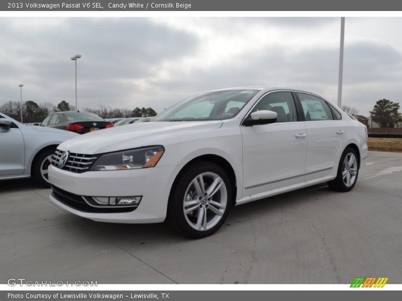 Candy White / Cornsilk Beige 2013 Volkswagen Passat V6 SEL