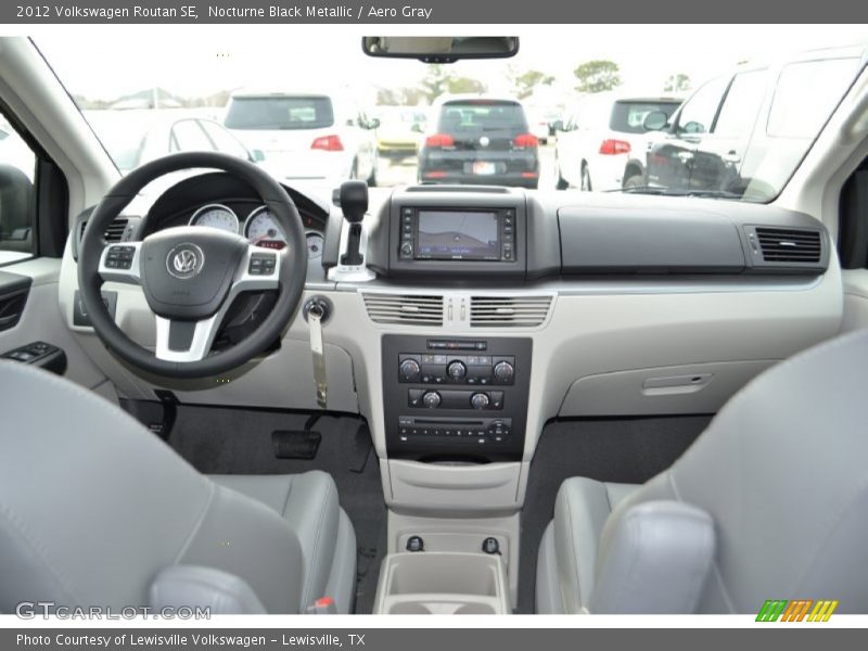 Nocturne Black Metallic / Aero Gray 2012 Volkswagen Routan SE