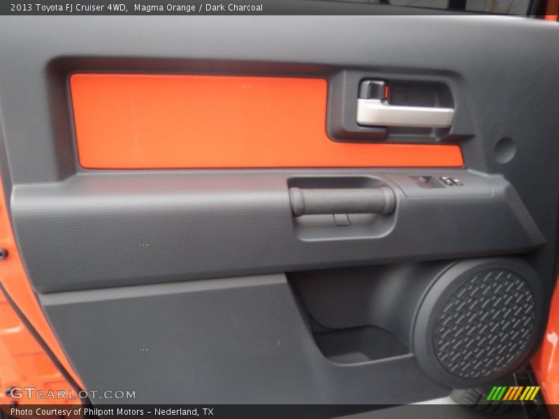 Door Panel of 2013 FJ Cruiser 4WD