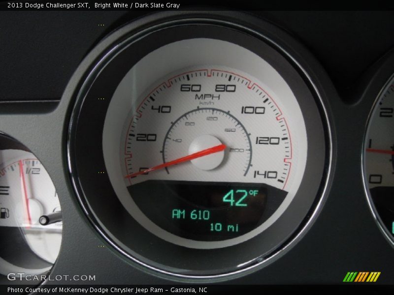 Bright White / Dark Slate Gray 2013 Dodge Challenger SXT