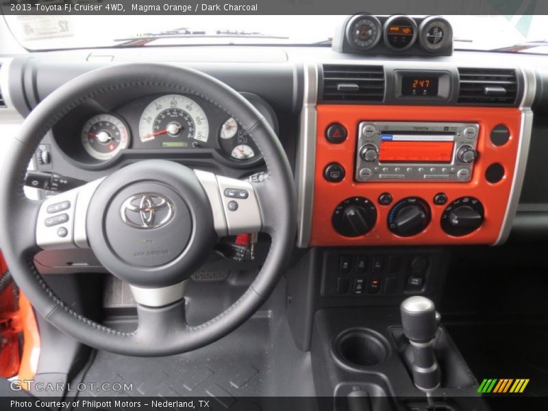 Dashboard of 2013 FJ Cruiser 4WD