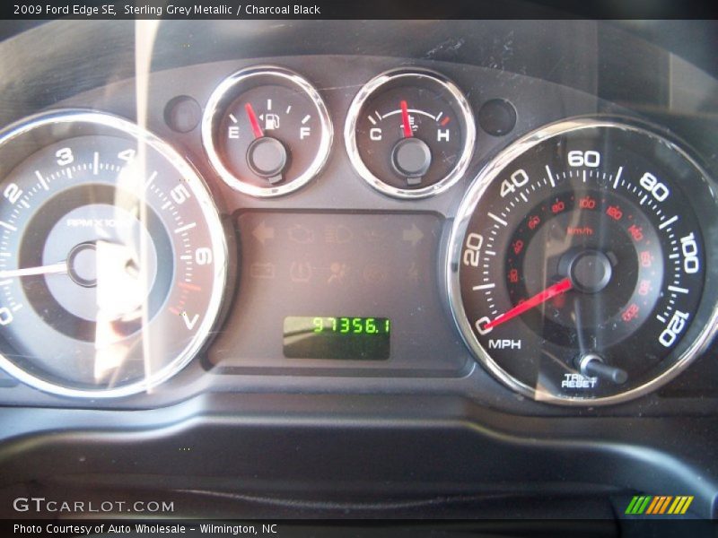 Sterling Grey Metallic / Charcoal Black 2009 Ford Edge SE