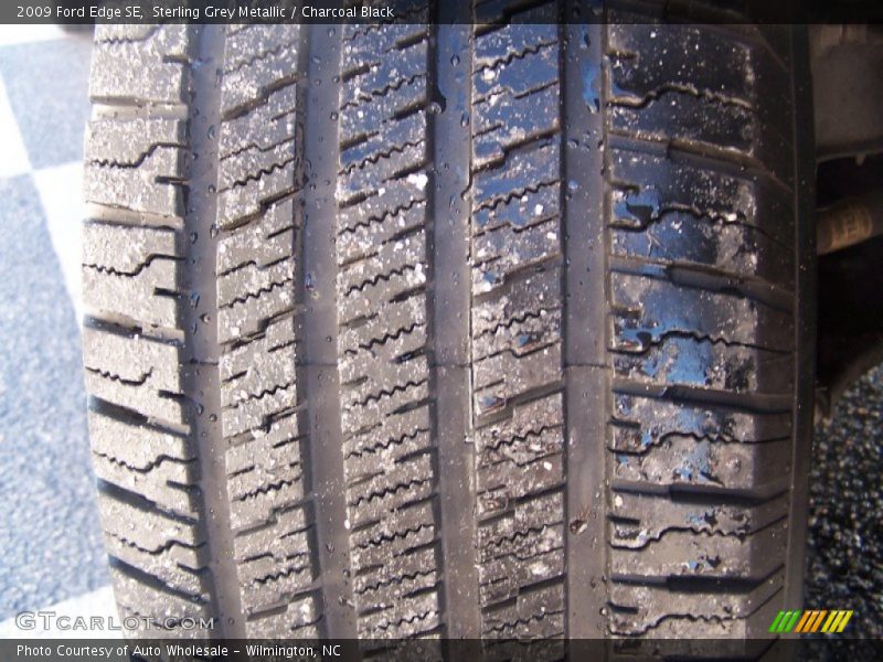 Sterling Grey Metallic / Charcoal Black 2009 Ford Edge SE