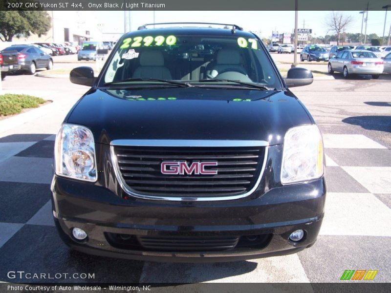 Onyx Black / Light Titanium 2007 GMC Yukon SLT 4x4