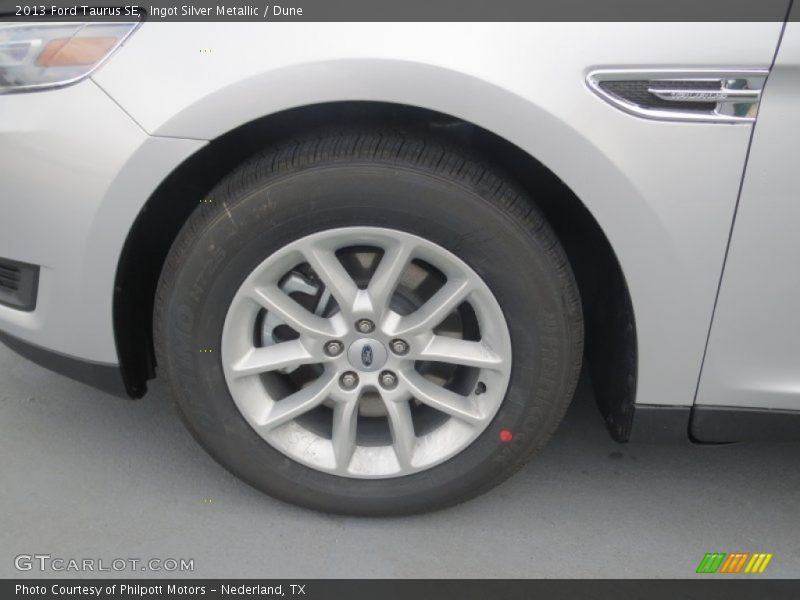  2013 Taurus SE Wheel