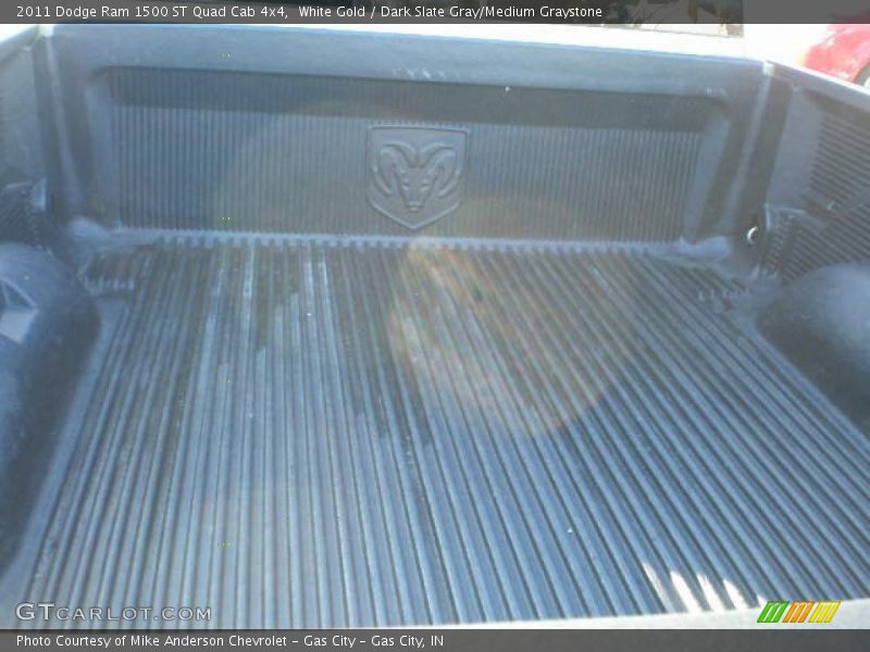 White Gold / Dark Slate Gray/Medium Graystone 2011 Dodge Ram 1500 ST Quad Cab 4x4