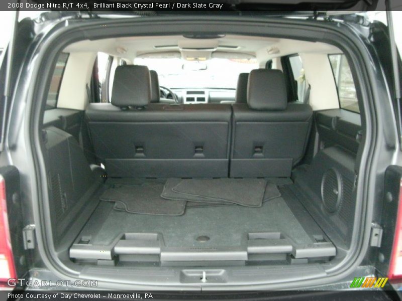  2008 Nitro R/T 4x4 Trunk