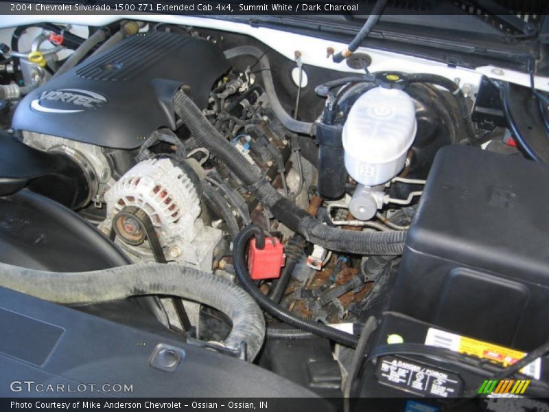 Summit White / Dark Charcoal 2004 Chevrolet Silverado 1500 Z71 Extended Cab 4x4