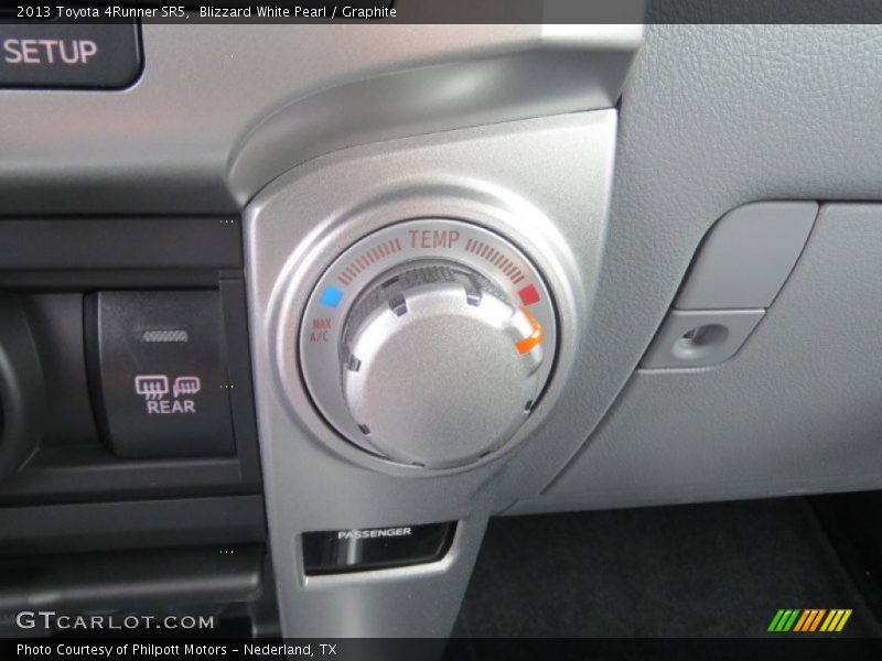 Blizzard White Pearl / Graphite 2013 Toyota 4Runner SR5