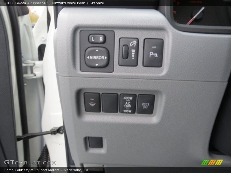 Blizzard White Pearl / Graphite 2013 Toyota 4Runner SR5