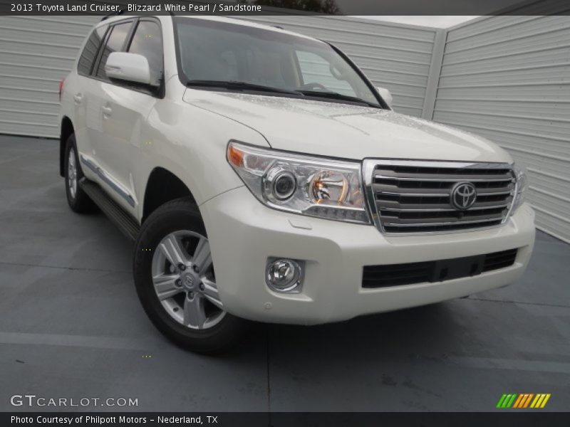 Blizzard White Pearl / Sandstone 2013 Toyota Land Cruiser