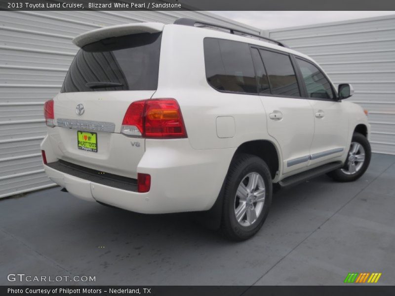 Blizzard White Pearl / Sandstone 2013 Toyota Land Cruiser