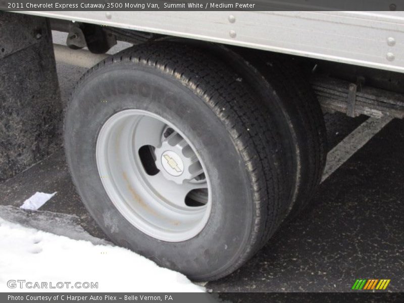 Summit White / Medium Pewter 2011 Chevrolet Express Cutaway 3500 Moving Van