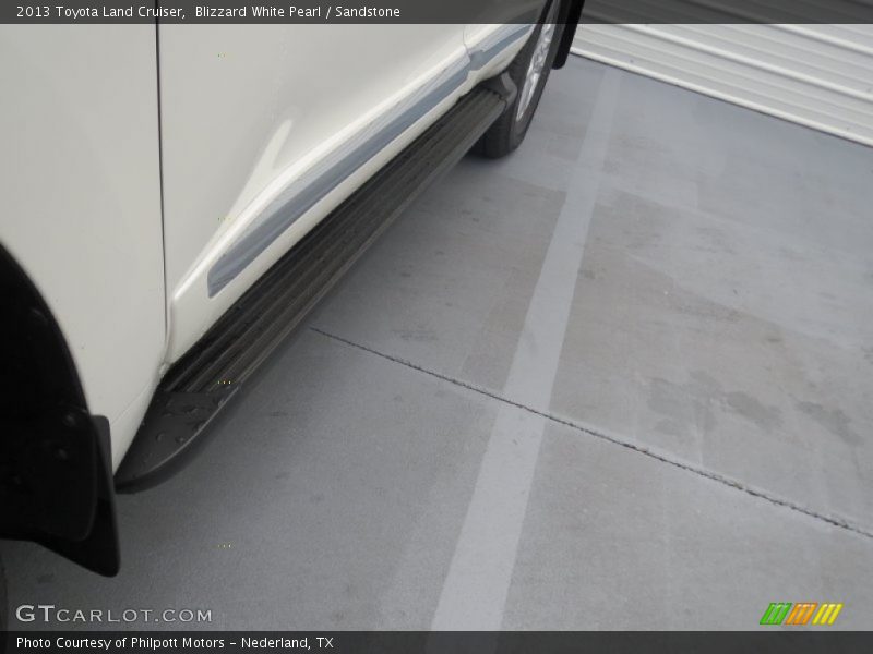 Blizzard White Pearl / Sandstone 2013 Toyota Land Cruiser