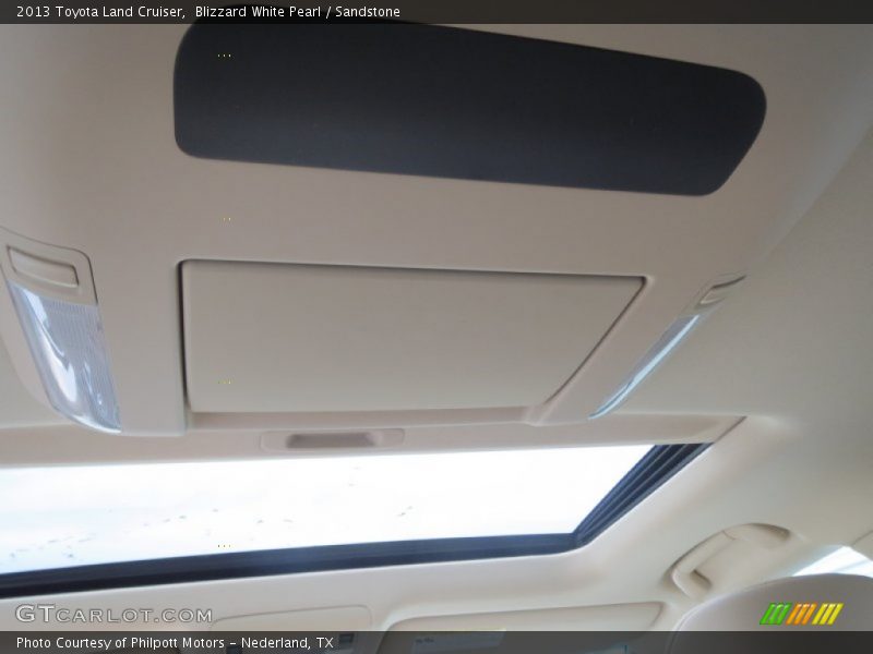 Blizzard White Pearl / Sandstone 2013 Toyota Land Cruiser