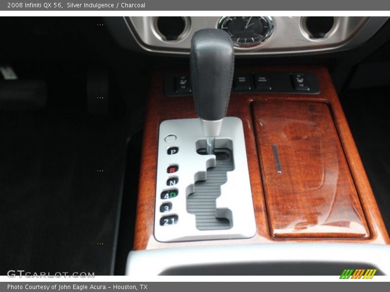 Silver Indulgence / Charcoal 2008 Infiniti QX 56