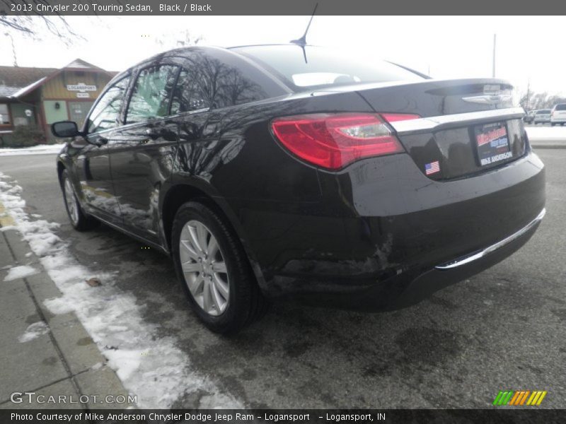 Black / Black 2013 Chrysler 200 Touring Sedan