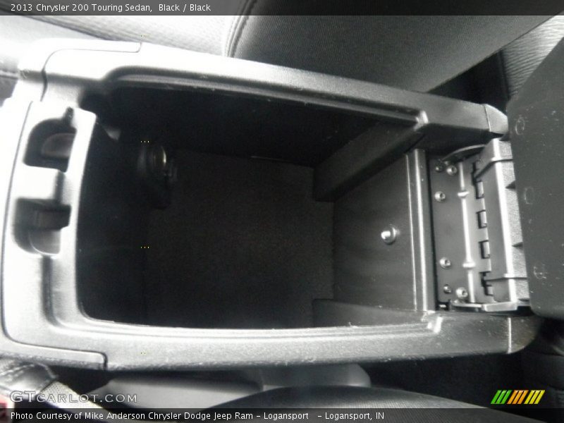 Black / Black 2013 Chrysler 200 Touring Sedan